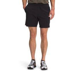 The North Face Men's Wander Short -Urban Layered Store NF0A535Q JK3 hero