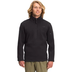 The North Face Men's Gordon Lyons Classic 1/4 Zip -Urban Layered Store NF0A5J2W KS7 hero